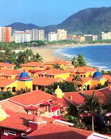 Ixtapa beachfront hotels
